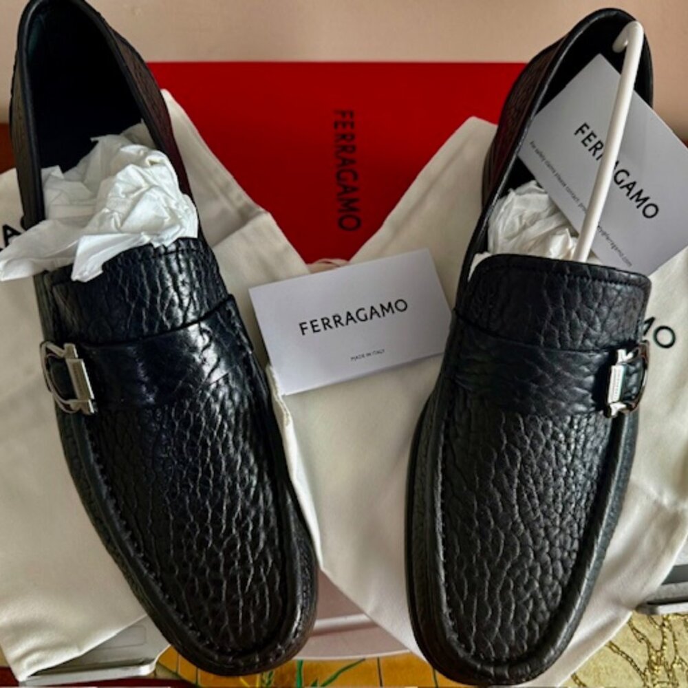 Salvatore Ferragamo Men Caspian 2  Leather Mocassin Black Logo 8.5, NEW, BOXBAGS